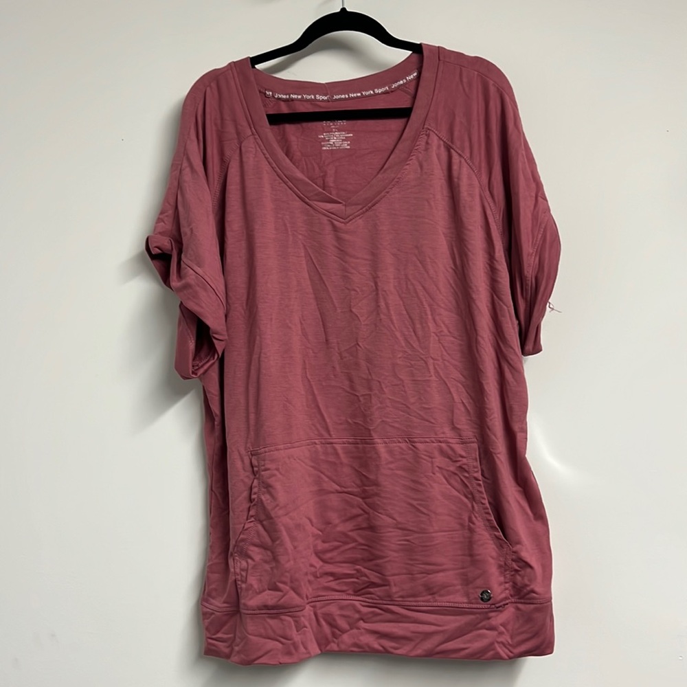 New York Jones Active Sport Top with Pockets. Size 3X. Color Pink.